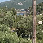 Korina Daire Paleokastritsa
